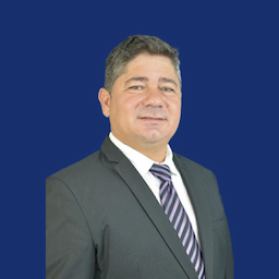 Rayner Moraes Santos